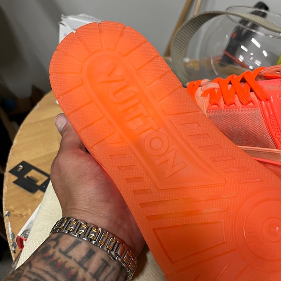 Louis Vuitton Designer Sneakers NWT with Canvas Bag. Never worn… trusted source. - Picture 8 of 13